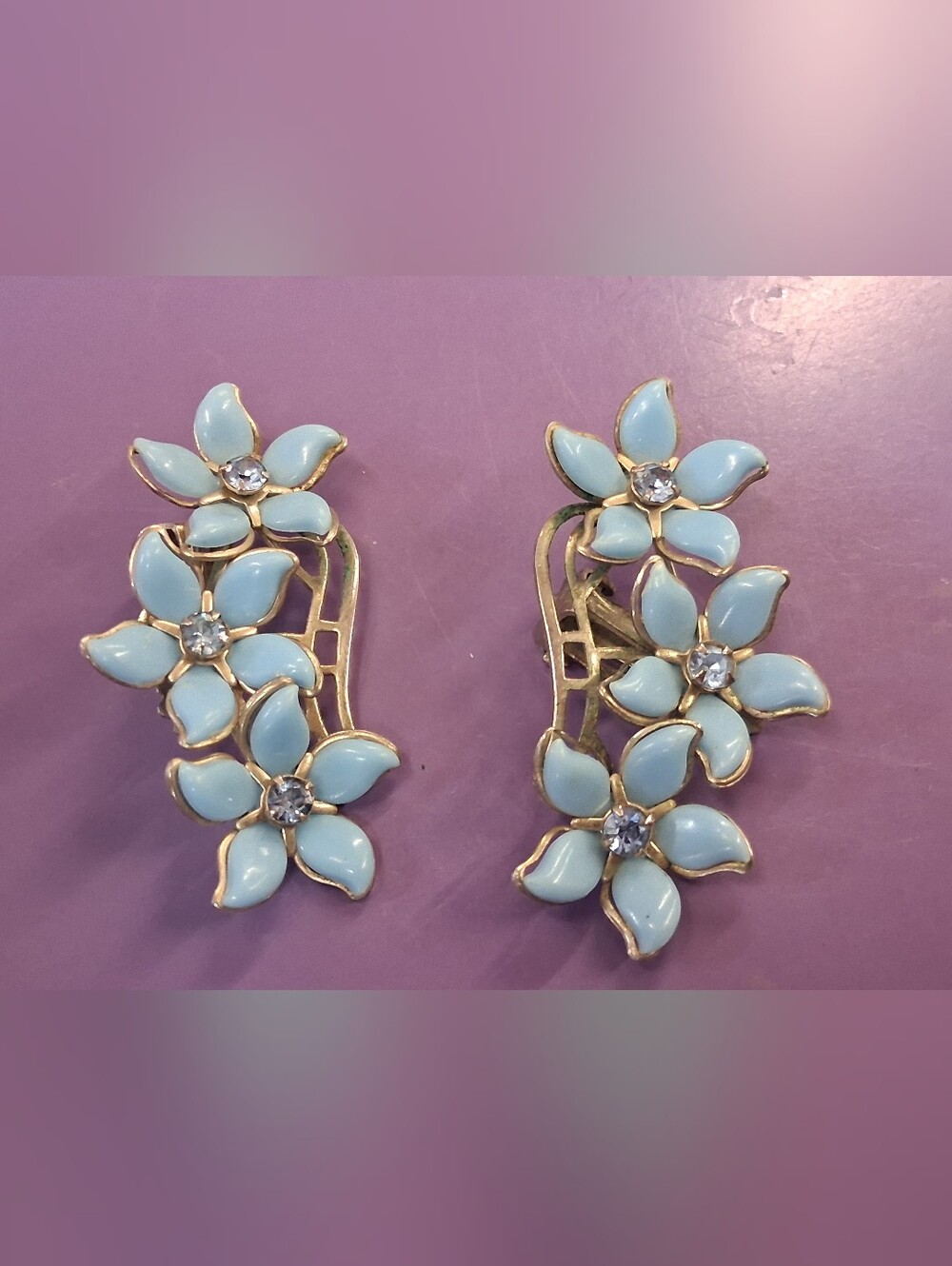 Vintage Kramer ? Baby Blue Clip On Earrings
